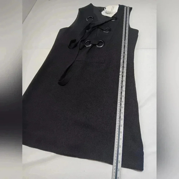 English Factory Sleeveless, Large front grommet Midi Dress Size M - Picture 5 of 8